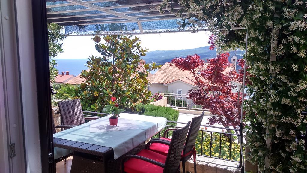Apartments Silmare Rabac Exteriér fotografie